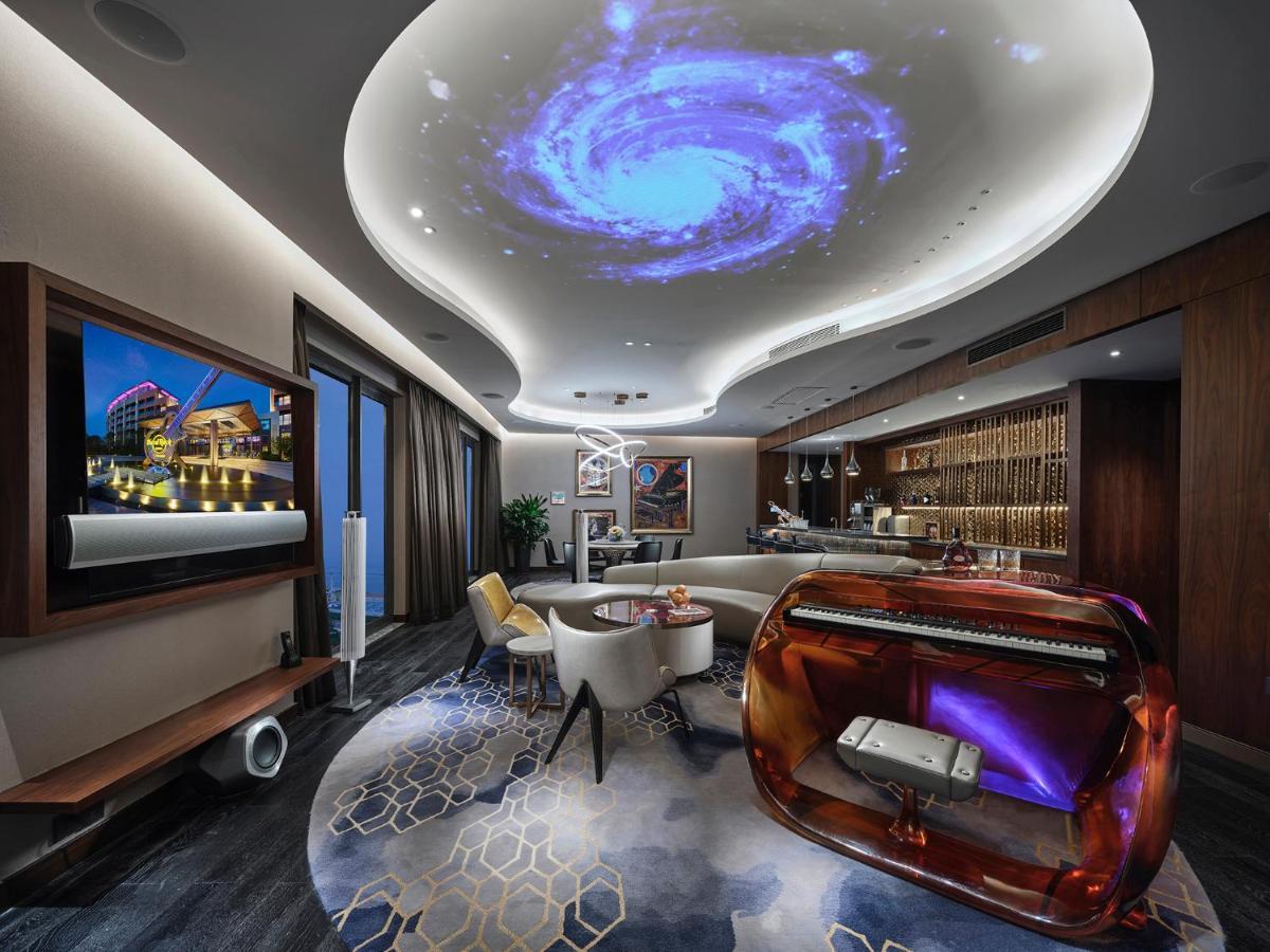 Hard Rock Hotel Dalian Exterior photo
